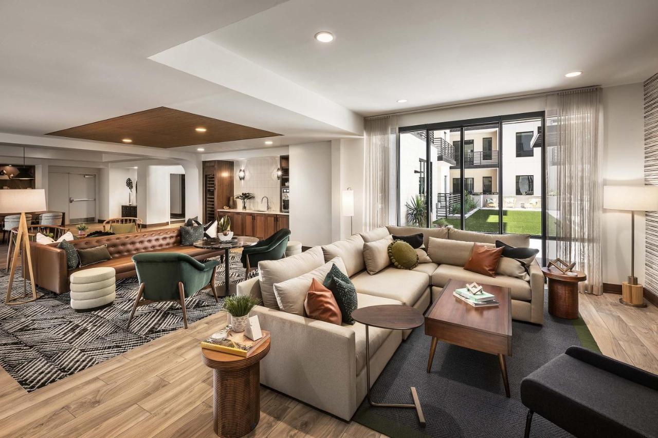 Sentral Old Town Aparthotel Scottsdale Exterior photo